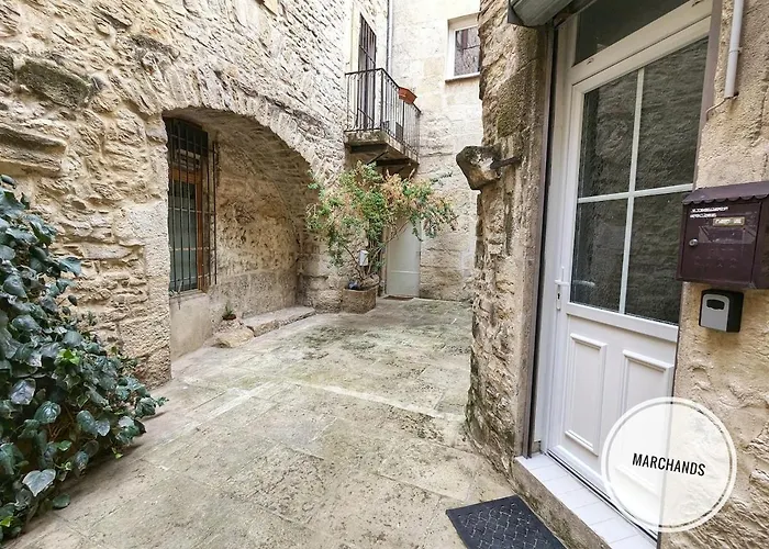 Atypique Souplex Hyper Centre Ecusson - Clim - 4p Nimes